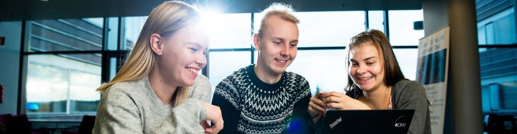 Loimun opiskelijoita